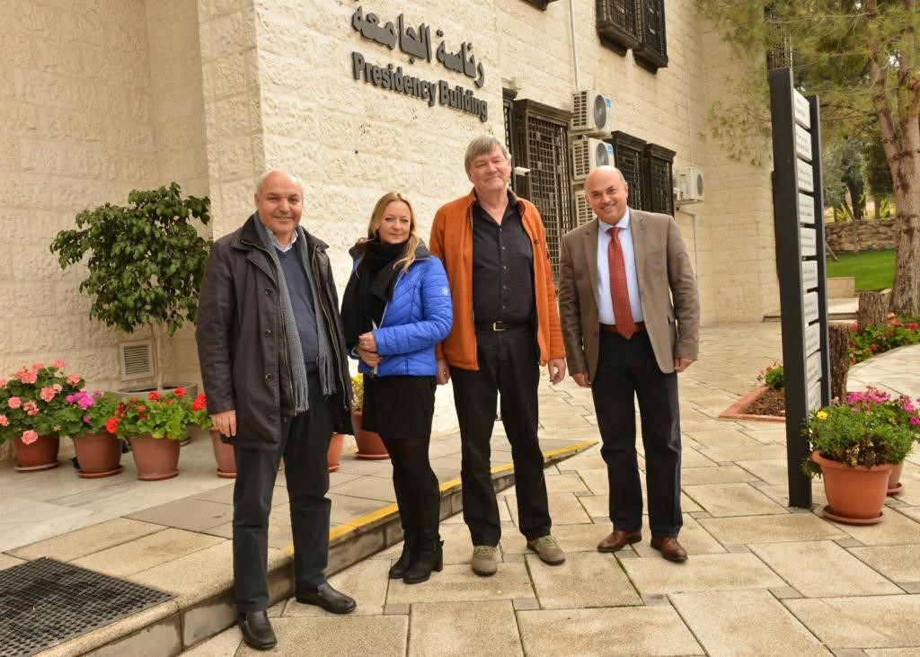 Delegation in Jordanien